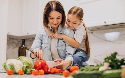 La importancia de una correcta manipulación de alimentos en el hogar